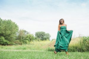 Outfit Tips for a Memorable Senior Photo Shoot