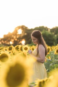 Outfit Tips for a Memorable Senior Photo Shoot