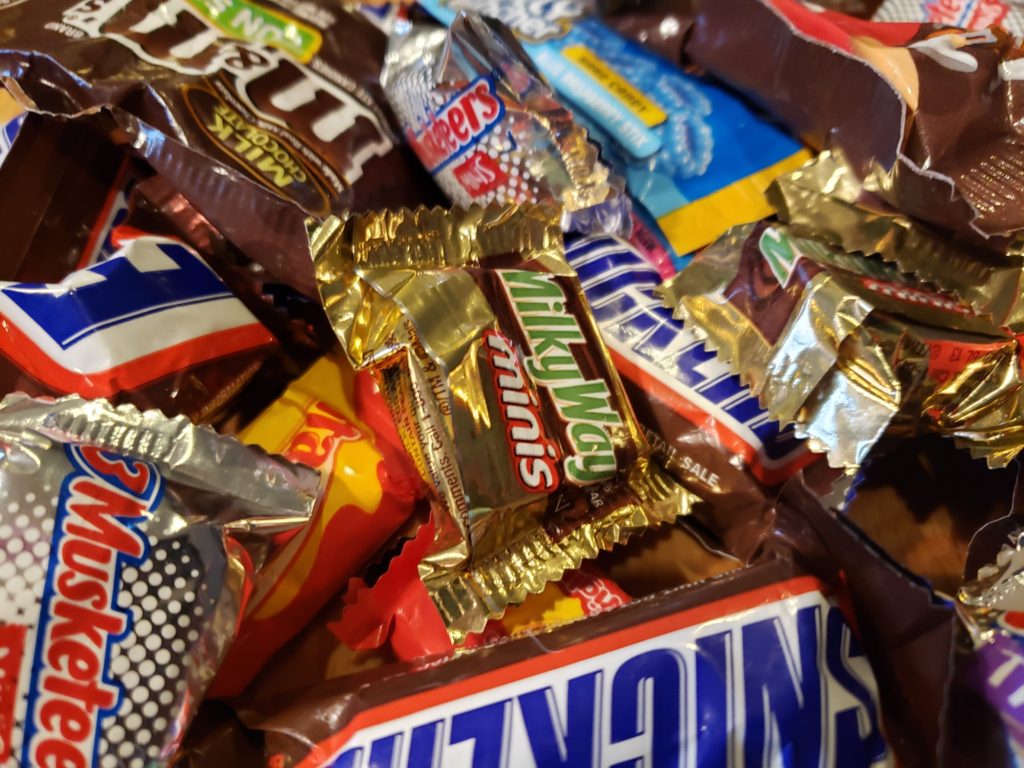 Needle found in Halloween candy, Metzler provides tips to check candy