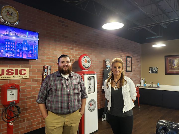 Hummer Barber Shop is Now Open in Wheaton - The MoCo Show